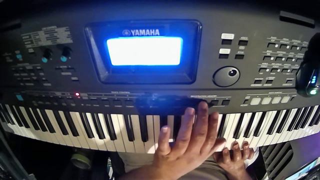 Makaras Downtempo Medley - Yahama PSR EW425 смотреть онлайн