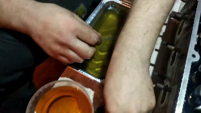 Сборка ГБЦ Lancer 9/Прокачка гидрокомпенсаторов Lancer 9. смотреть онлайн