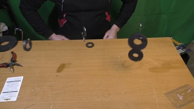 Три работающих вечный двигатель на магнитах и ферритах. смотреть онлайн