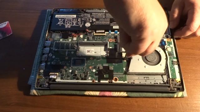Разборка Lenovo V14 ADA смотреть онлайн