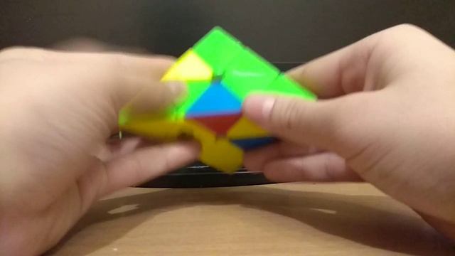 Ловите как научиться собирать пирамидку!!! смотреть онлайн