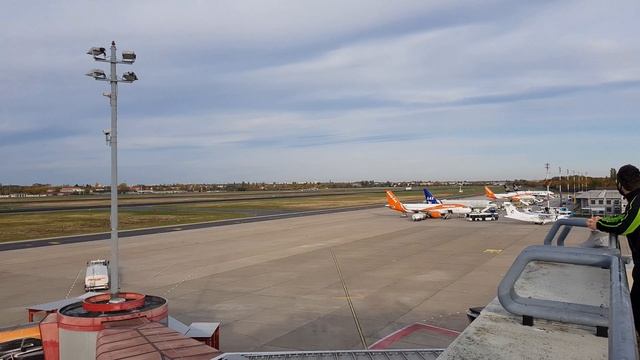 4K. Аэропорт Берлин-Тегель. Последние моменты. Der Flughafen Berlin-Tegel. Die letzten Momente. смотреть онлайн