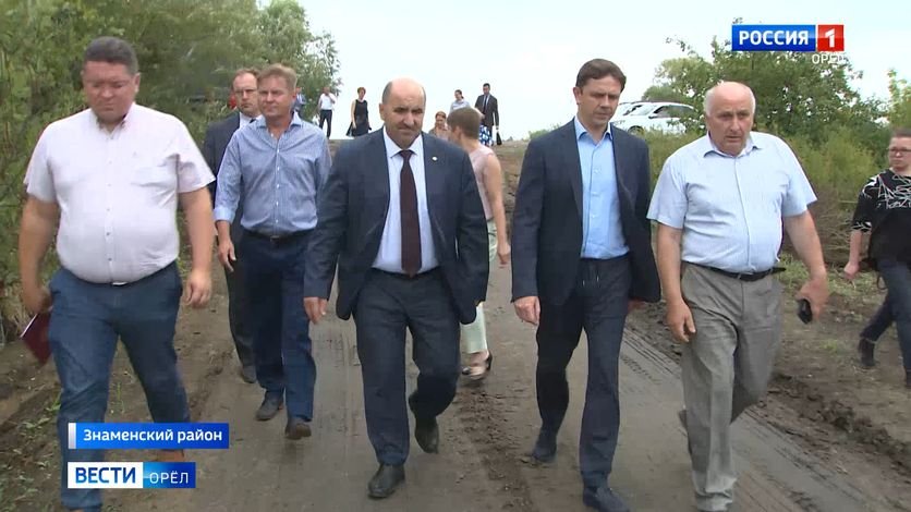 Андрей Клычков посетил Знаменский район с рабочим визитом смотреть онлайн