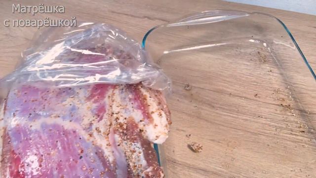 Грудинка ПРАЗДНИЧНАЯ в домашних условиях. Круче магазинной! смотреть онлайн