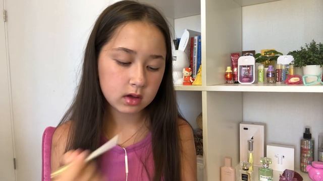 Обзор на Vivienne Sabo . Надо ли ? смотреть онлайн