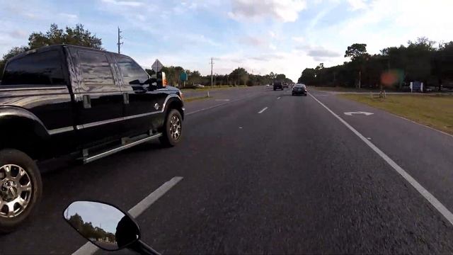 I Did A Wheelie in Front of the Police.. | The Cops Liked the Ducati Though! смотреть онлайн