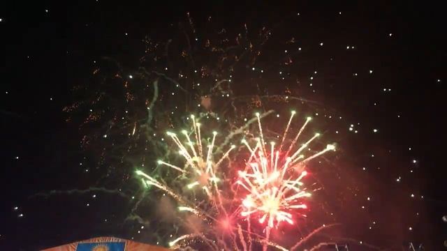 Анапа. День Города. Салют. Закрытое курортного сезона смотреть онлайн