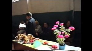 Новые Какерли. Вручение медалей участникам ВОВ. 1995 год.