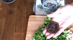 #Сало с чесноком через мясорубку #Намазка из сала и зелени