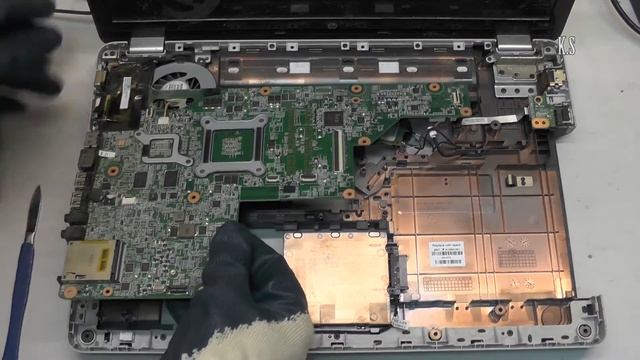 Черный экран и ошибка CPU fan error смотреть онлайн