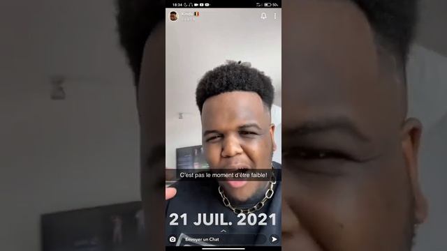 KINDASAMA - LE PASSE SANITAIRE + LES FILLES MAQUILLÉES смотреть онлайн