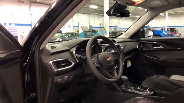 2022 Chevrolet TrailBlazer Lake Bluff, Lake Forest, Libertyville, Waukegan, Gurnee, IL C4404 смотреть онлайн