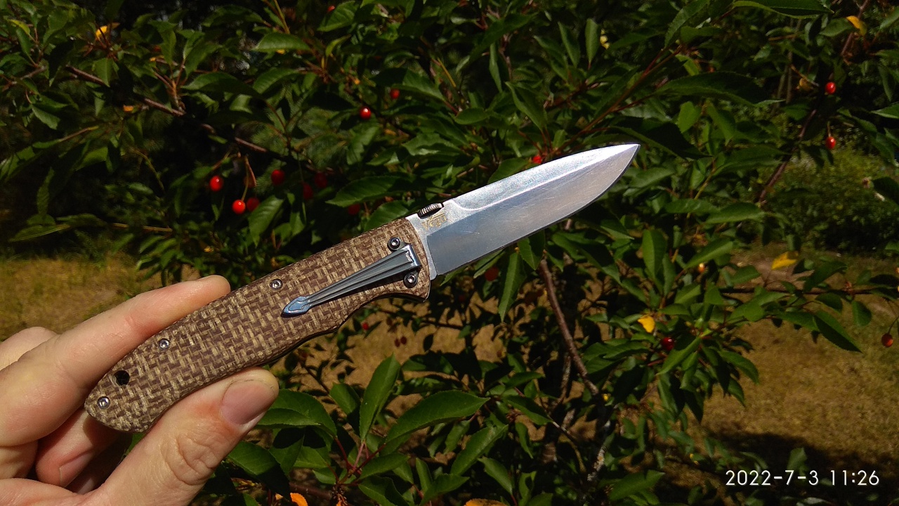 Старый, Новый ,Нож ВЕГА  Кизляр Суприм