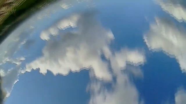 Солнечный день, отличная погода - немного полета Рептилии. смотреть онлайн