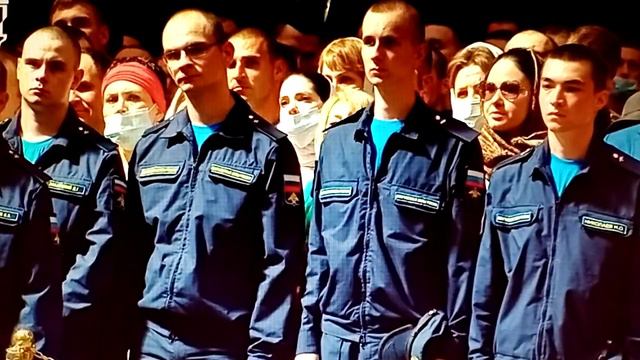 Анатолий Евсеенко. Поют на клиросе солдаты. Исполняет автор. смотреть онлайн