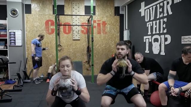 Кроссфит комплекс на выносливость. Иван и Аня смотреть онлайн