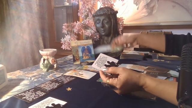 Aries Tarot ( PART-1 ) - WHO’S THE BOSS !!?? / Love Byte / Mid February 2021 / смотреть онлайн
