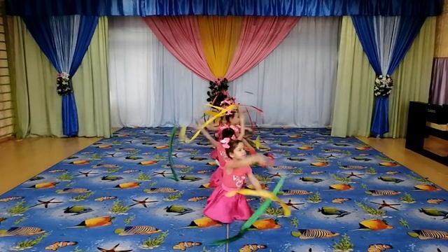 Танец "Я рисую этот мир" смотреть онлайн