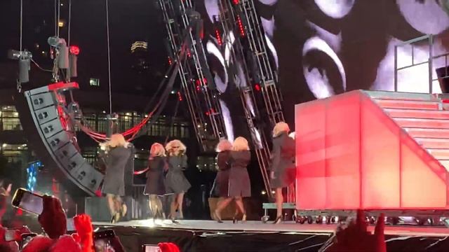 Madonna at Pride Island for World Pride NYC смотреть онлайн