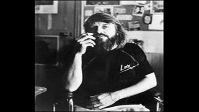 Robert Wyatt - Muddy Mouse (a), (b), and (c) Which In Turn Leads To Muddy Mouth смотреть онлайн