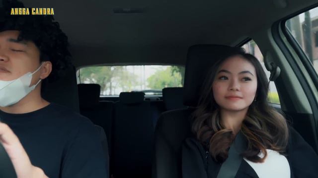 PRANK TAXI ONLINE !! WANITA KARIR  BERGINGSUL INI AWALNYA KESEL, ENDINGNYA BAPER