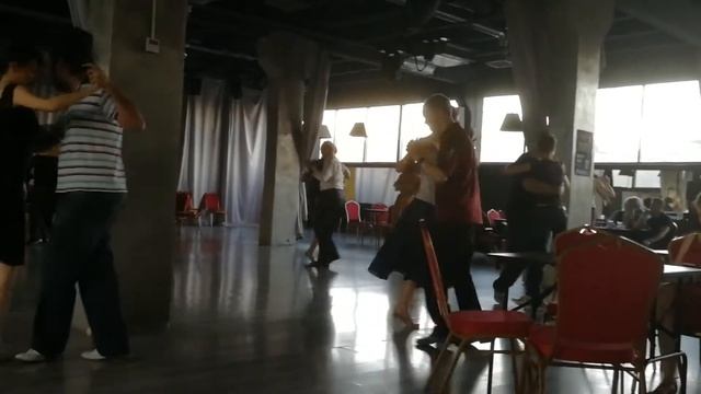 Милонга на милонге в Планетанго смотреть онлайн