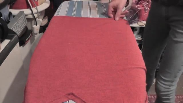 Moulinex Ultimate 200 F44F37C0 Steam Iron - Overview & Demonstration