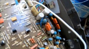 Много км в машинном кассетном магнитофоне СССР! Дорогие радиодетали в магнитофоне!