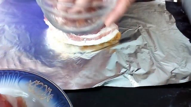 ВКУСНЕЙШИЙ РЕЦЕПТ ВАРЕНОГО САЛА. Попробуйте, не пожалеете! смотреть онлайн