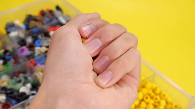 DUMB things KIDS do with LEGO... смотреть онлайн