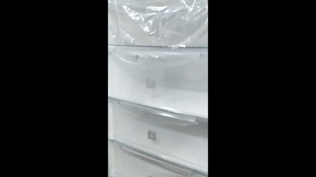 Отдельностоящий морозильник LIEBHERR SGN 3063 смотреть онлайн