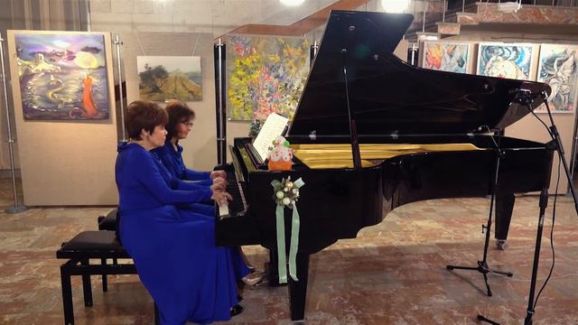 Новогоднее поздравление "Jingle bells" смотреть онлайн