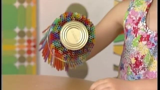 ваза из коктейльных трубочек смотреть онлайн