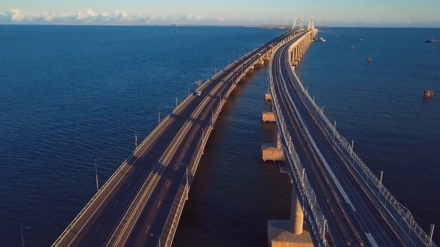 Крымский ( Керченский мост )  03 10 2019