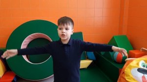 Артем Ч  2 Ж  класс стихотворение Родиной зовется В.Семернин