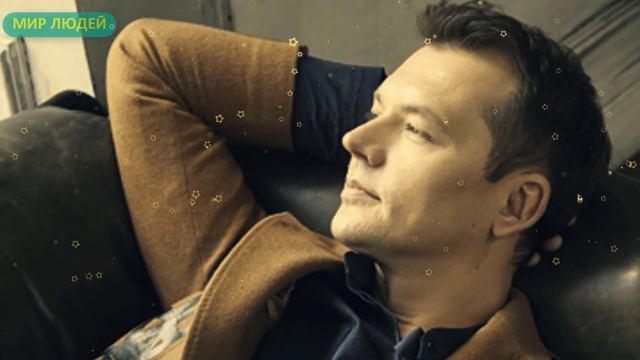 Посмотрите на красавицу жену и 15 летнюю дочь актера Алексея Фатеева смотреть онлайн