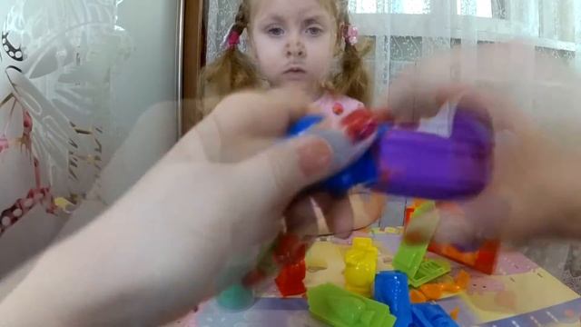 Пластилиновая ферма Набор для творчества с пластилином и формочками Лепим ферму и животных Видео смотреть онлайн