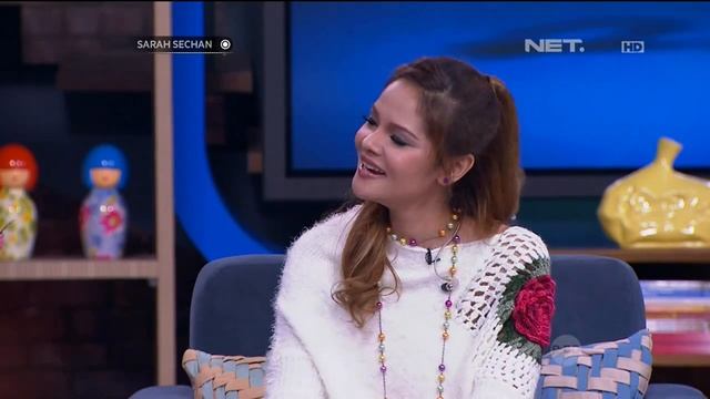 Single terbaru Terry "Cinta Tanpa Restu" diambil dari kisah pribadi смотреть онлайн