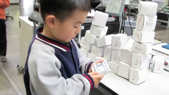 Electra Cloning System - So easy even a child can do it. смотреть онлайн