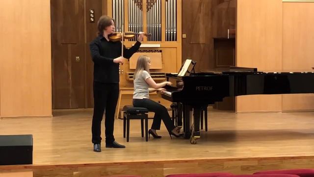 К.Сен-Санс «Концерт для скрипки 3 1 часть» смотреть онлайн
