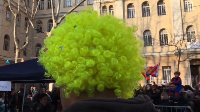 Carnevale a Marassi - Festa in piazza Galileo Ferraris смотреть онлайн