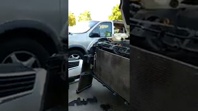 How to replace 2007 -2010 Nissan Altima Radiator смотреть онлайн