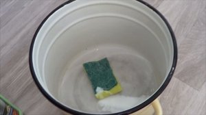КАК ПОЧИСТИТЬ ЭМАЛИРОВАННУЮ КАСТРЮЛЮ от налета и накипи, чистка эмалированной  кастрюли