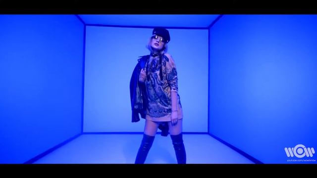 Красивая песня и девушка тоже. смотреть онлайн