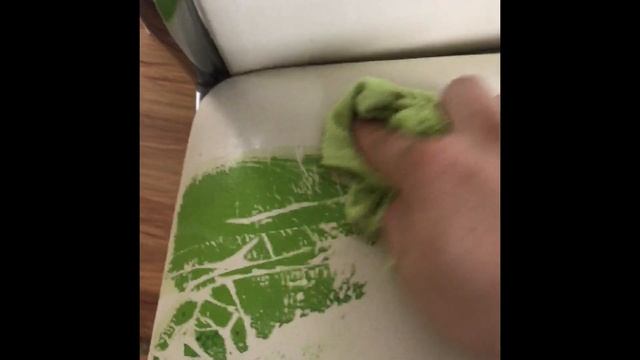 Чистка стульев из искусственной кожи от скотча смотреть онлайн