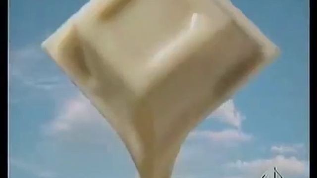 Kinder Bueno White Commercial