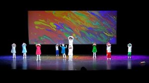 8. В танце ты художник (Краски, Dance Mix 3+)