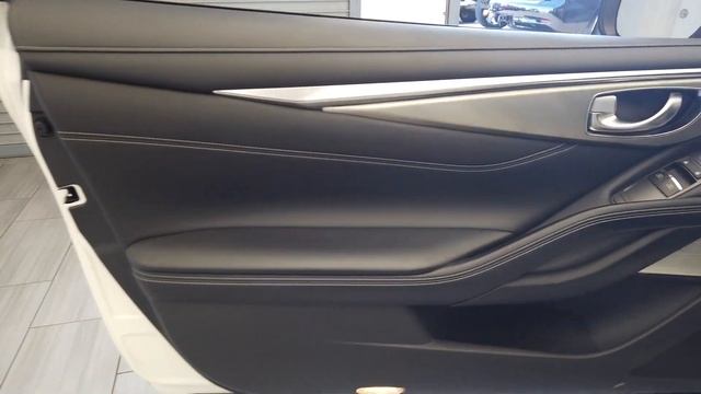 2017 INFINITI Q60 3.0t Premium AWD stock #11722W смотреть онлайн