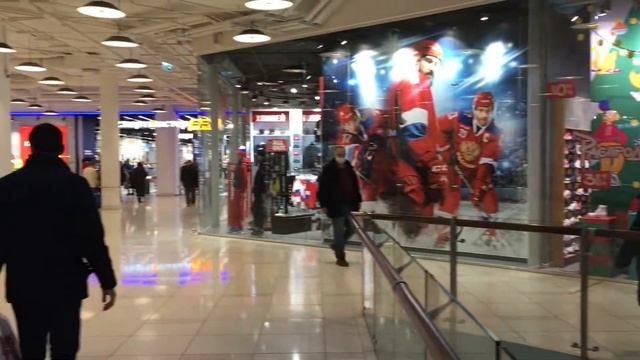 Очень большой ТЦ АВИАПАРК в Москве. смотреть онлайн