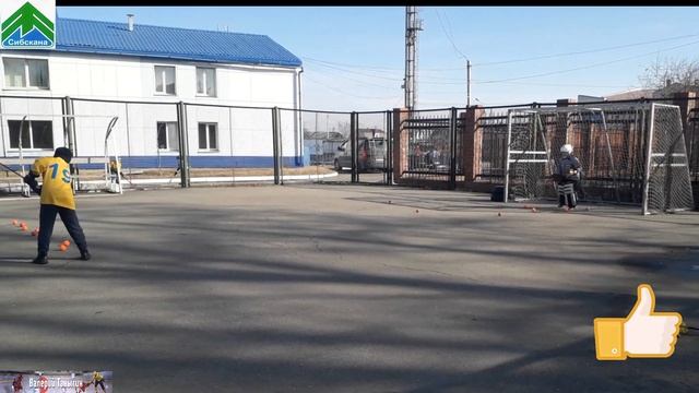 Юные СИБСКАНОВЦЫ. Техника владения клюшкой достаётся нелегко смотреть онлайн
